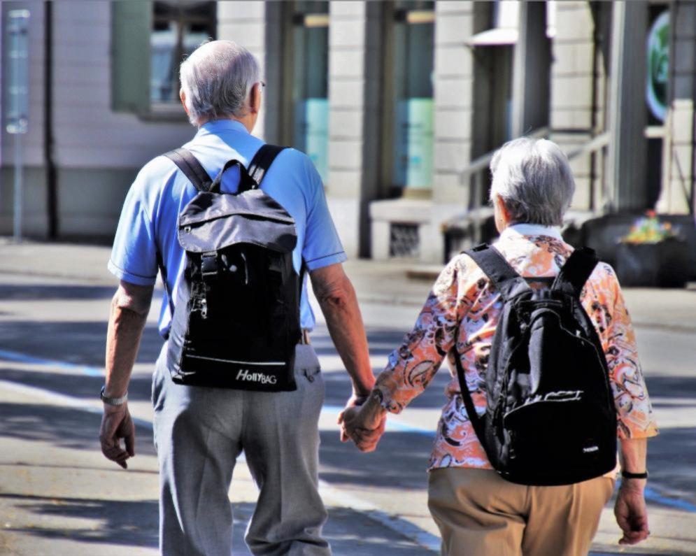 Vyplatí se vám spíš předdůchod nebo předčasný důchod? A co při ztrátě zaměstnání?